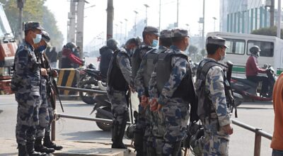एमाले र राजावादीको प्रदर्शनले प्रहरी ‘अलर्ट’ मा, भिडन्तको भयले भद्रकाली सडक बन्द