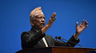 कांग्रेस सांसद अर्जुननरसिंह केसीले किन गरे बजेट पुस्तिका च्यात्ने घोषणा ?