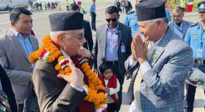 प्रधानमन्त्री ओली लुम्बिनीमा, मुख्यमन्त्री आचार्यले गरे स्वागत