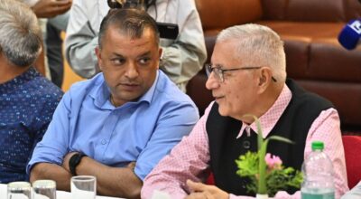 शेखर र गगनबीच ‘प्याचअप’, यसकारण आए दुवै एकठाउँ