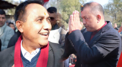 गगन र विश्वप्रकाश पुगे विशेष महाधिवेशनको बन्दसत्रमा