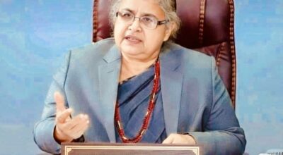 बापछि आमा पनि ‘नेपोबेबी’ संरक्षणमा, सुशीलाको इज्जत स्वाहा