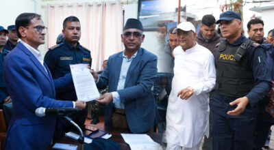 ओलीलाई छुटाउन माग गर्दै काठमाडौंका सिडिओलाई पत्र बुझाइयो