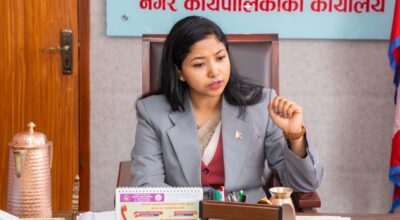 मनोहरा नदीले धार परिवर्तन गर्दा सरेको ११५ रोपनीको जग्गा मिलाउन, प्राविधिक र प्रशासनिक परामर्शमा कार्यवाहक प्रमुख डंगोल