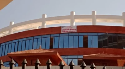 राहदानी विभाग अगाडि आत्मदाह प्रयास, एक व्यक्ति अस्पताल भर्ना