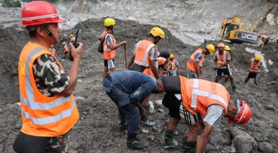 त्रिशूली–३ ‘ए’को सुरुङमा फसेकाहरूको उद्धार प्रयास तीव्र, लेदो र भग्नावशेष पन्छाउने काम जारी