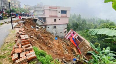 गोरखामा पहिरोले तीनतले पक्की घर बगायो, एक जना घाइते