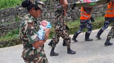 मेची राजमार्ग अवरुद्ध, नेपाली सेनाद्वारा यात्रु उद्धार र सडक खुलाउने प्रयास जारी