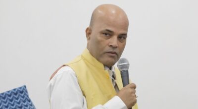 शिक्षामन्त्री पोखरेलको कार्यशैलीमाथि अमरेश सिंहको कडा आलोचना