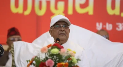 ‘जनतामा छरिएका भ्रम चिरेर अघि बढौँ’ : ओली