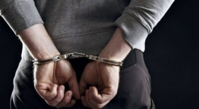 ‘हनिट्र्याप’मार्फत पुरुषबाट पैसा असुलेको आरोपमा युवती पक्राउ