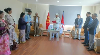 एमालेका तीन केन्द्रीय सदस्यले लिए पद तथा गोपनीयताको शपथ